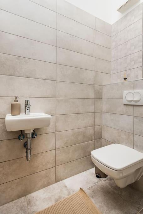 Venus Apartments - Westside Residence Budapest Bagian luar foto